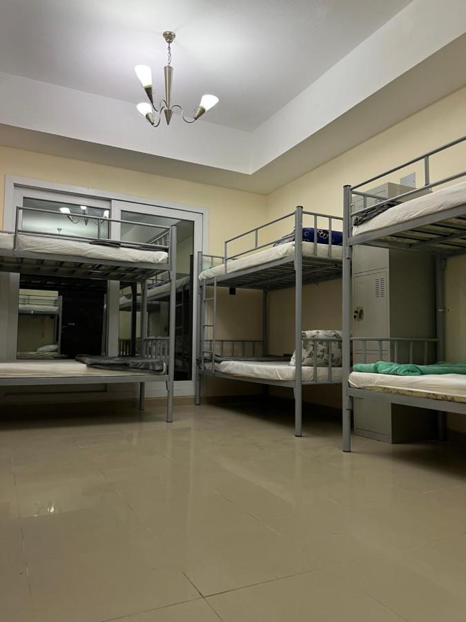 Grand Pearl Hostel For Boys Dubai Eksteriør bilde