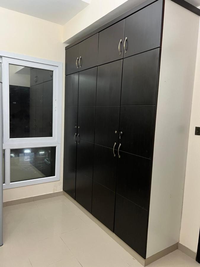 Grand Pearl Hostel For Boys Dubai Eksteriør bilde